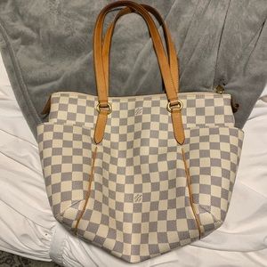 LV damier azure Totally PM- MOVING MUST SELL